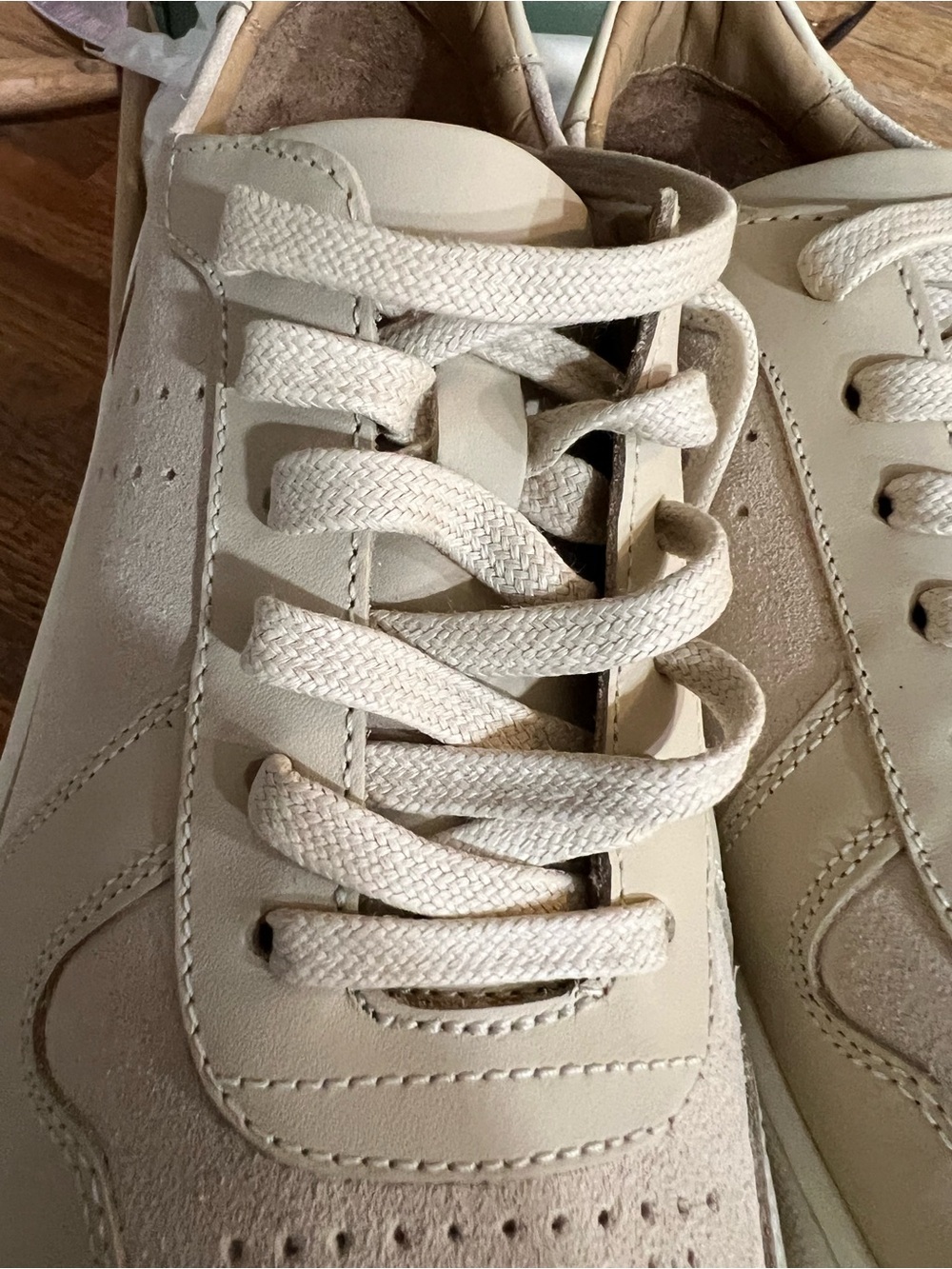 Nisolo Woman’s Beige Leather Lace-Up Women's Sneakers NWT SIZE 8 - Picture 3 of 8